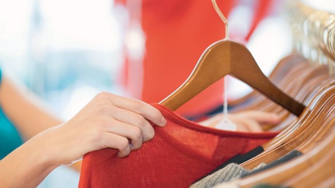 Πρεμιέρα την Κυριακή 3 Νοεμβρίου με τα μισά μαγαζιά ανοιχτά