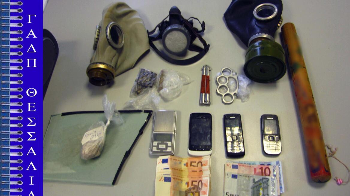 Οικογενειακή... υπόθεση η διακίνηση ναρκωτικών για τρία αδέρφια στη Λάρισα