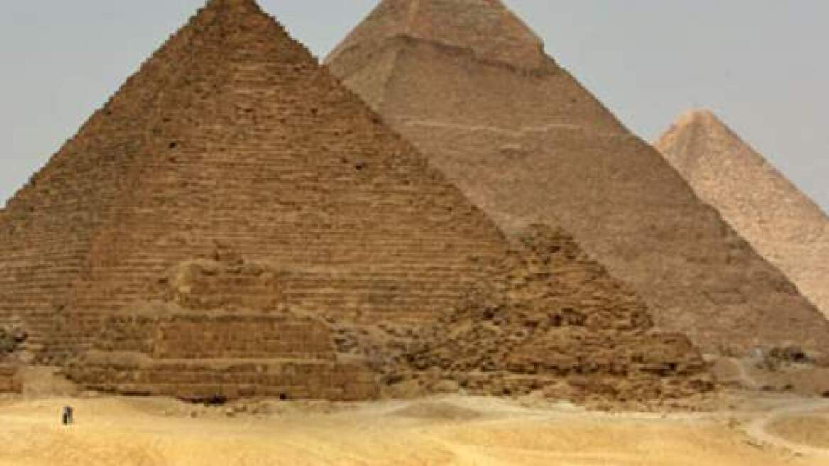 Πυρ σε ξενοδοχείο του Καΐρου από απολυμένους εργάτες 