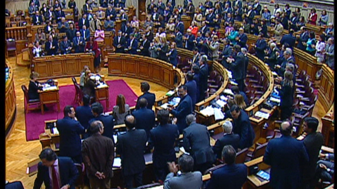 Πορτογαλία: Υπερψηφίστηκε κατ' αρχήν ο προϋπολογισμός λιτότητας ύψους 3,9 δισ. ευρώ