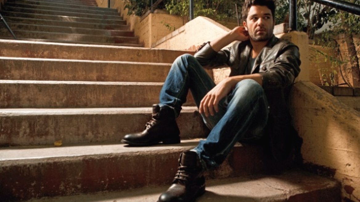 «Έχω να ερωτευτώ 15 χρόνια», λέει ο Πέτρος Λαγούτης