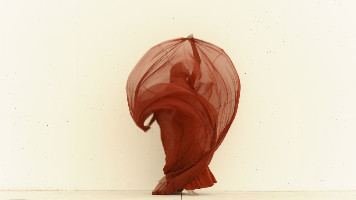 «Utopia» με την Maria Pages