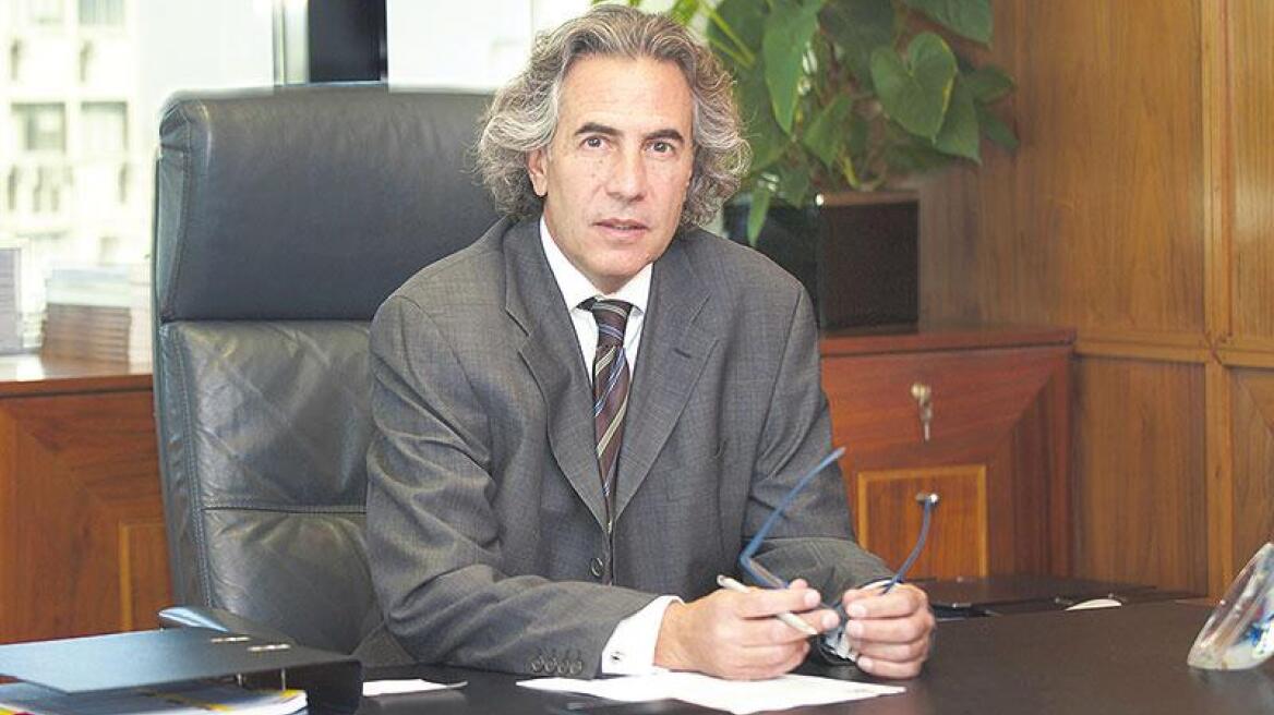Η τράπεζα Κύπρου μειώνει τα δανειστικά επιτόκια 