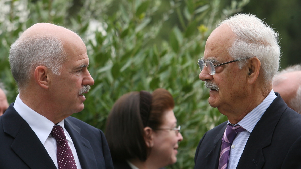 «Όχι» Παπανδρέου–Κακλαμάνη για την αδειοδότηση των καναλιών, απών ο Καραμανλής