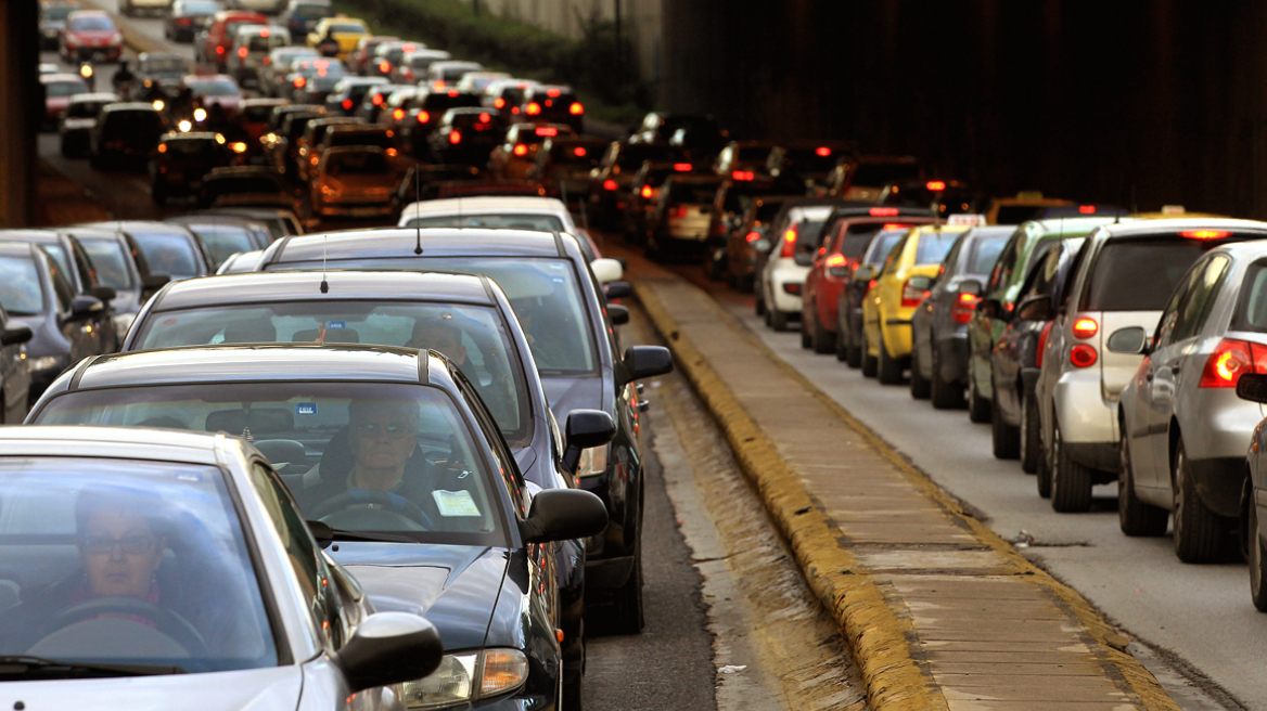 Πάνω από ένα εκατ. αυτοκίνητα κυκλοφορούν ανασφάλιστα στην Ελλάδα