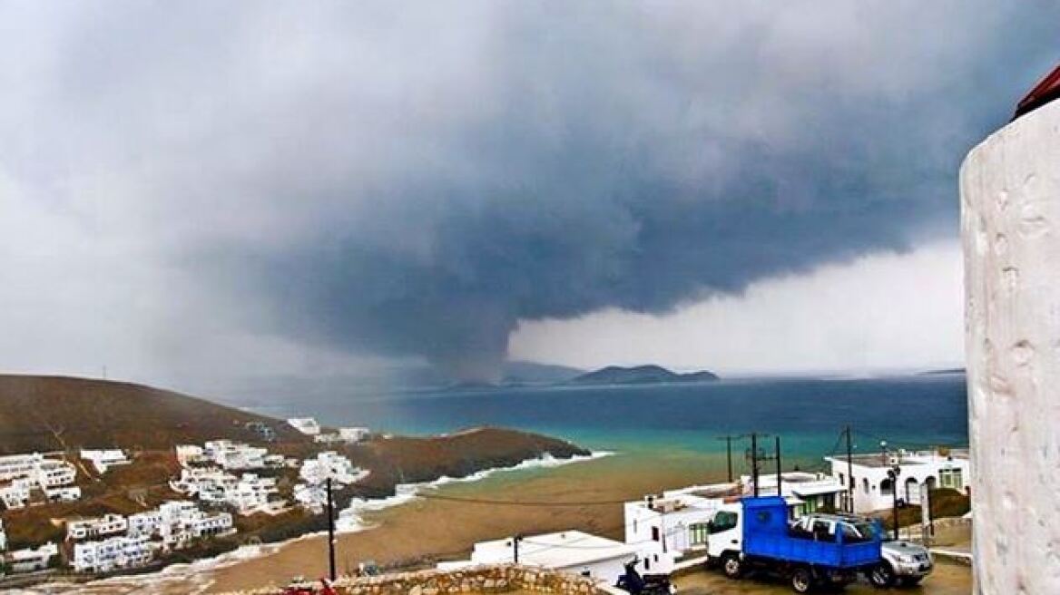 Δείτε φωτογραφίες: Ανεμοστρόβιλος «χτύπησε» την Αστυπάλαια