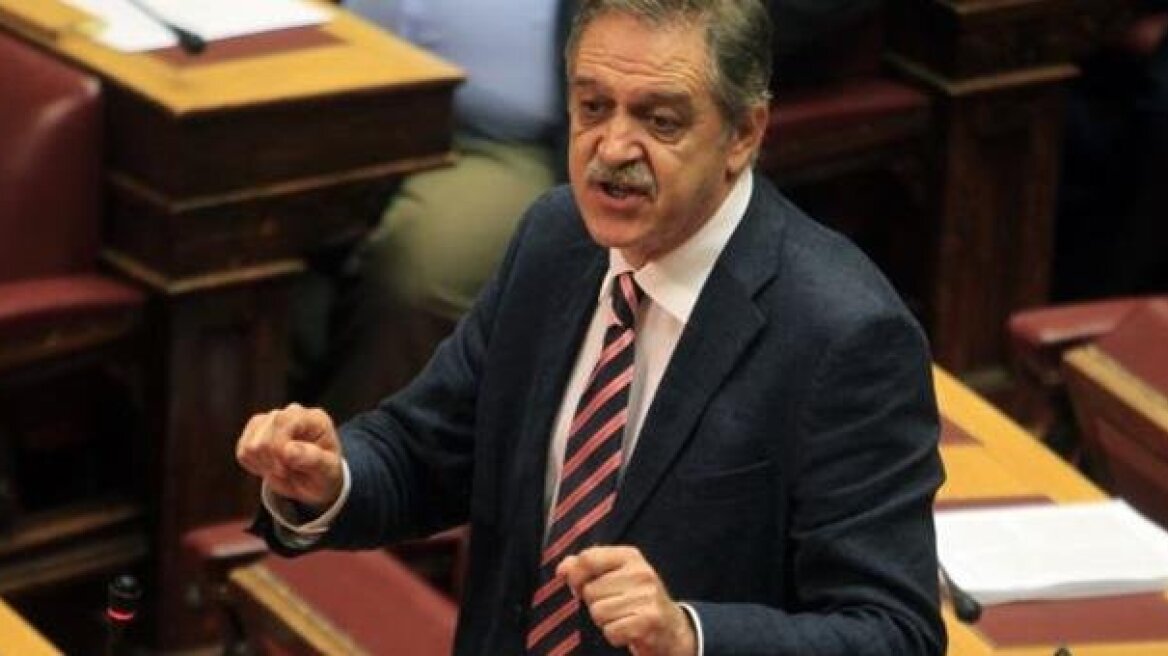 Κουκουλόπουλος για Τζάκρη: Δεν είναι τρέντι το ταγιέρ που φόρεσε