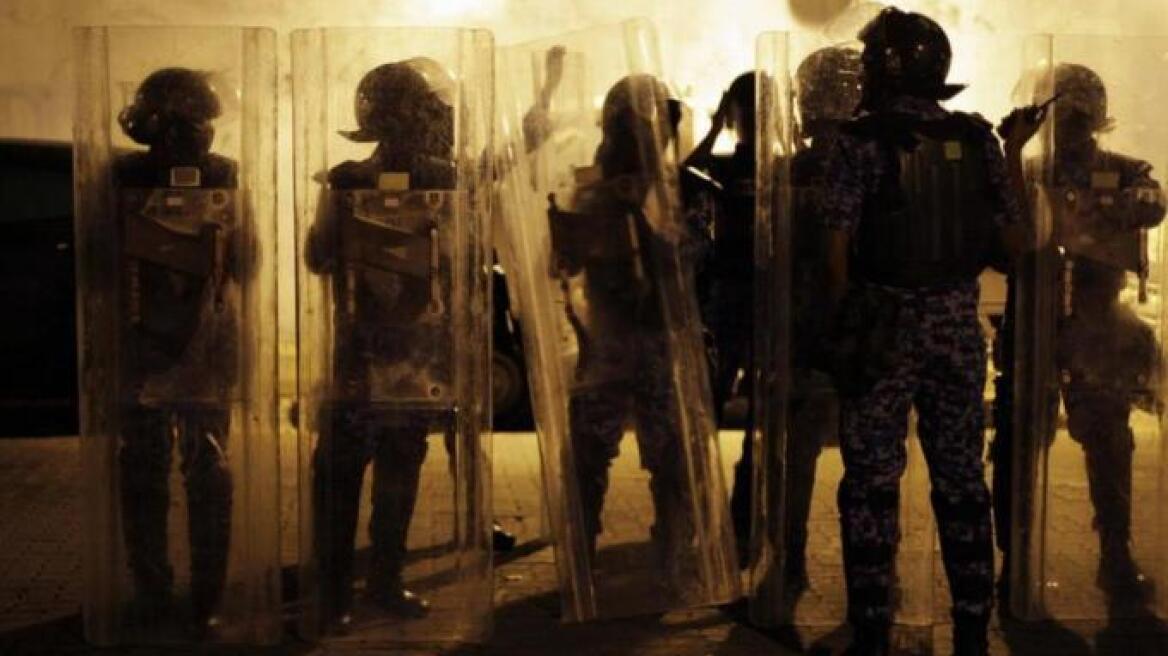 Επεισόδια σε πορεία ακροδεξιών και εθνικιστών στην Πολωνία