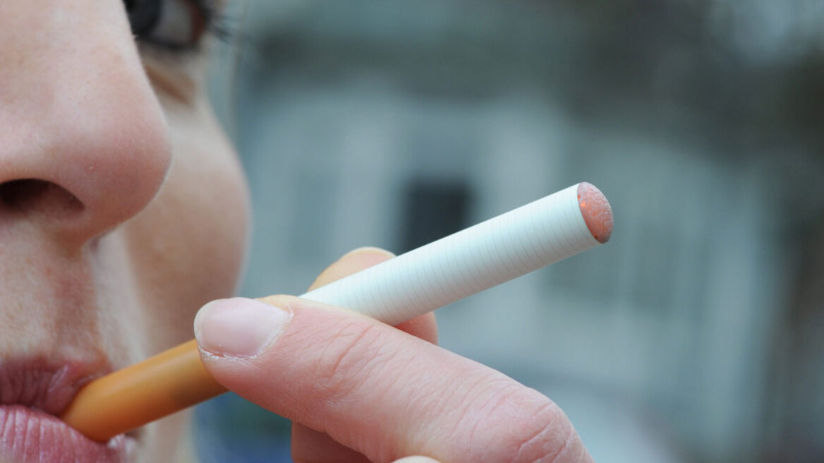 Ιταλία: Νόμιμο το ηλεκτρονικό τσιγάρο σε δημόσιους χώρους