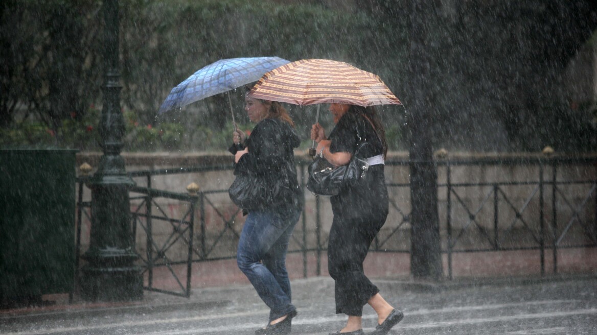 Συνεχίζεται και σήμερα η κακοκαιρία