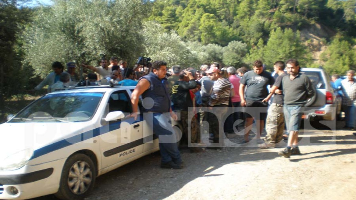 Ηλεία: Δυνάμεις των ΜΑΤ στη χωματερή των Λιμνών