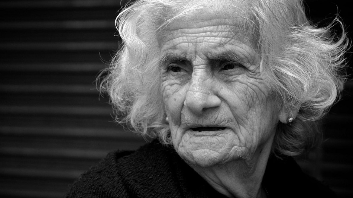 Γερνάει ο ελληνικός πληθυσμός