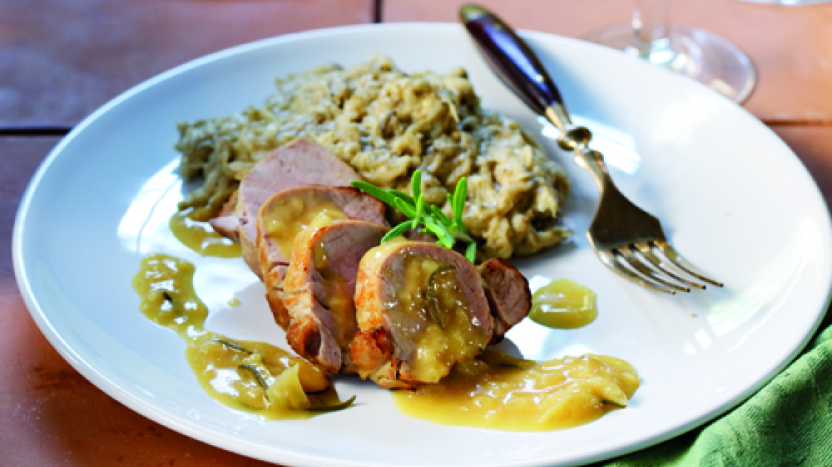 Ψαρονέφρι μαγειρεμένο σε χυμό σταφυλιού με πουρέ μελιτζάνας