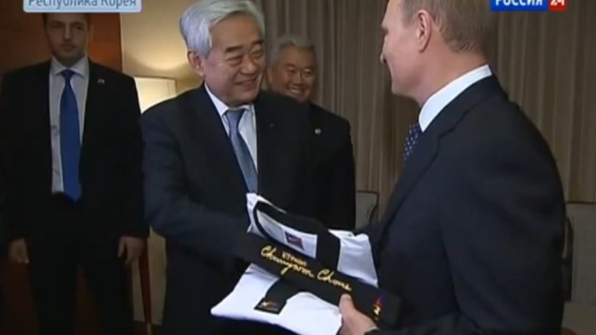 Γιατί ο Πούτιν είναι πιο σκληρός από τον... Τσακ Νόρις