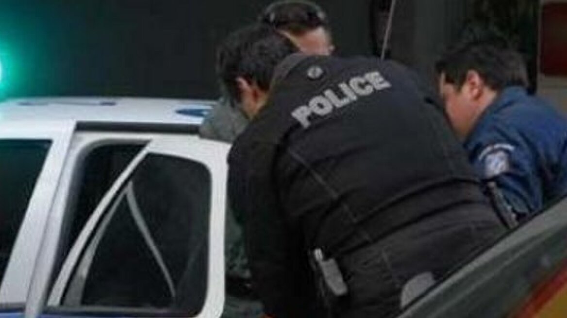 Εξαρθρώθηκε σπείρα που λήστευε σπίτια και πρατήρια στην Κόρινθο