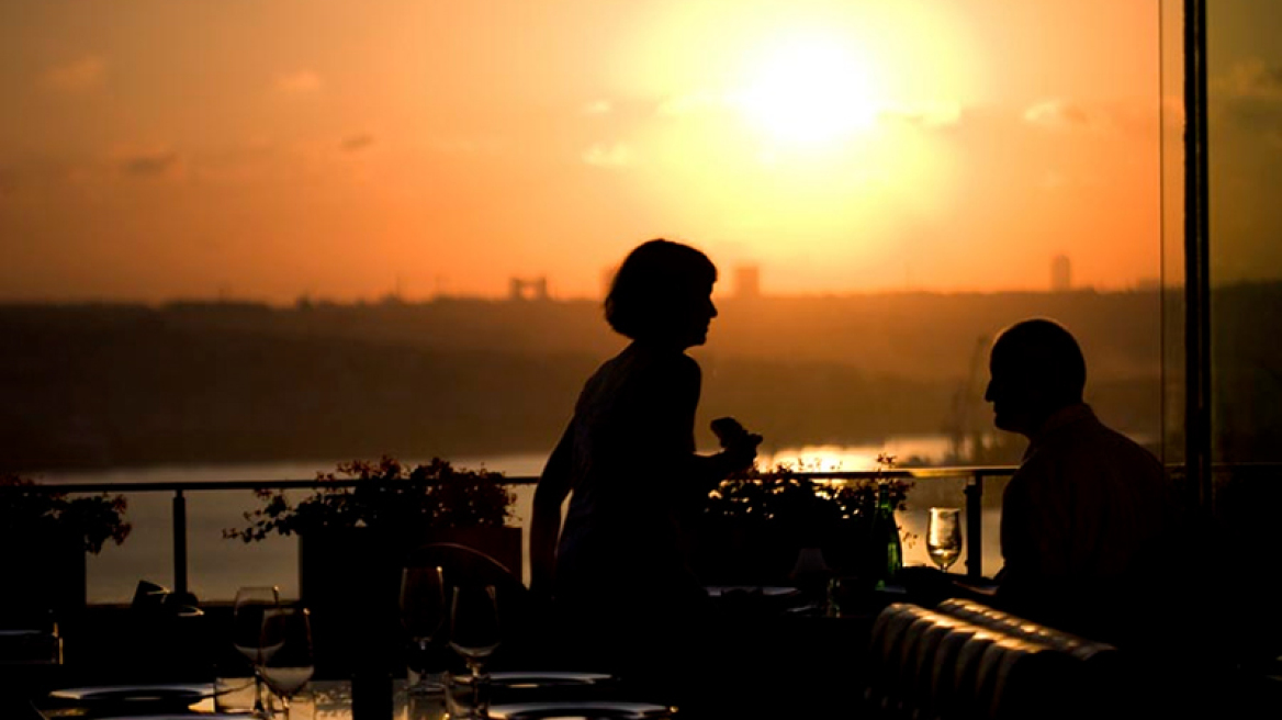 Φωτογραφίες: Τα καλύτερα τραπέζια με θέα το Βόσπορο