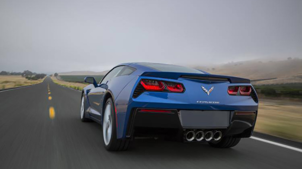 Video: H νέα Corvette πιάνει... τελική!