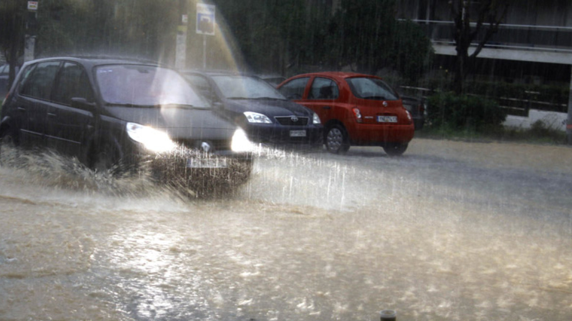 Καταιγίδες και πτώση της θερμοκρασίας για τις επόμενες 48 ώρες