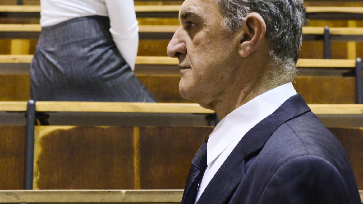 Η «Ολεάννα» του Ντέιβιντ Μάμετ για λίγες ακόμα παραστάσεις