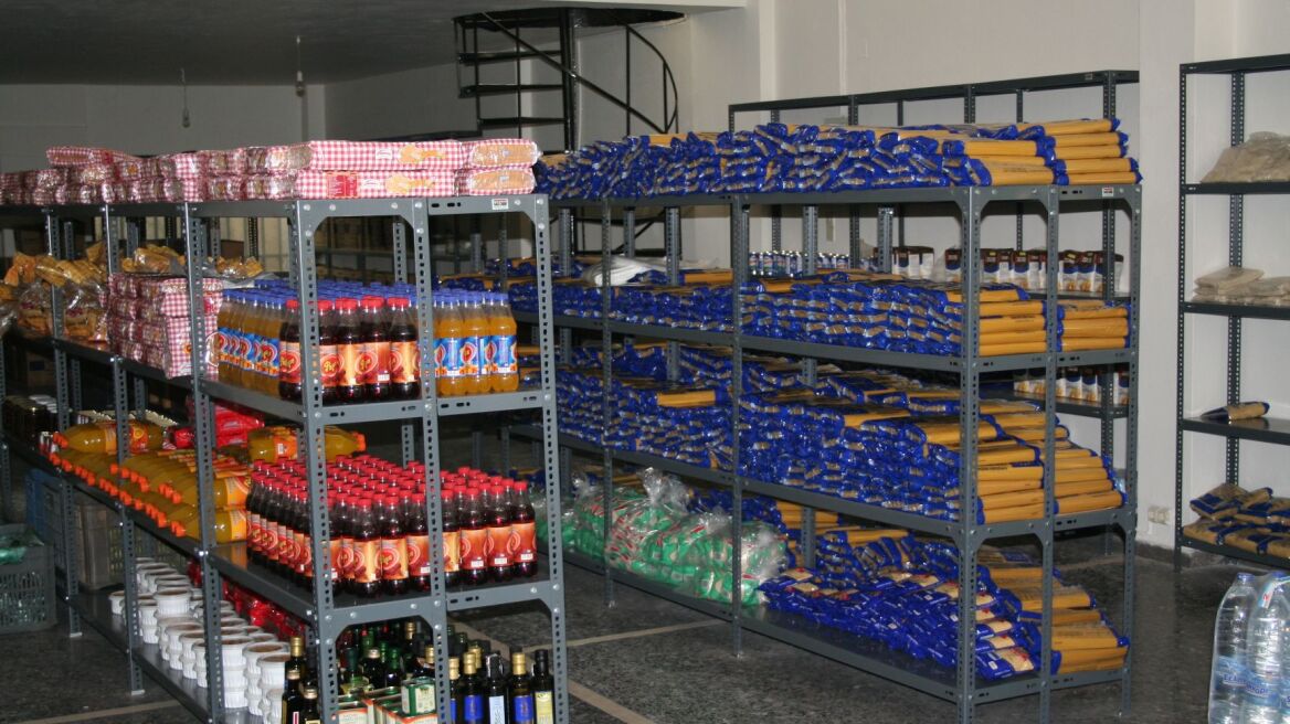 Κύπρος: 44.000 άτομα ζουν από τα κοινωνικά παντοπωλεία!