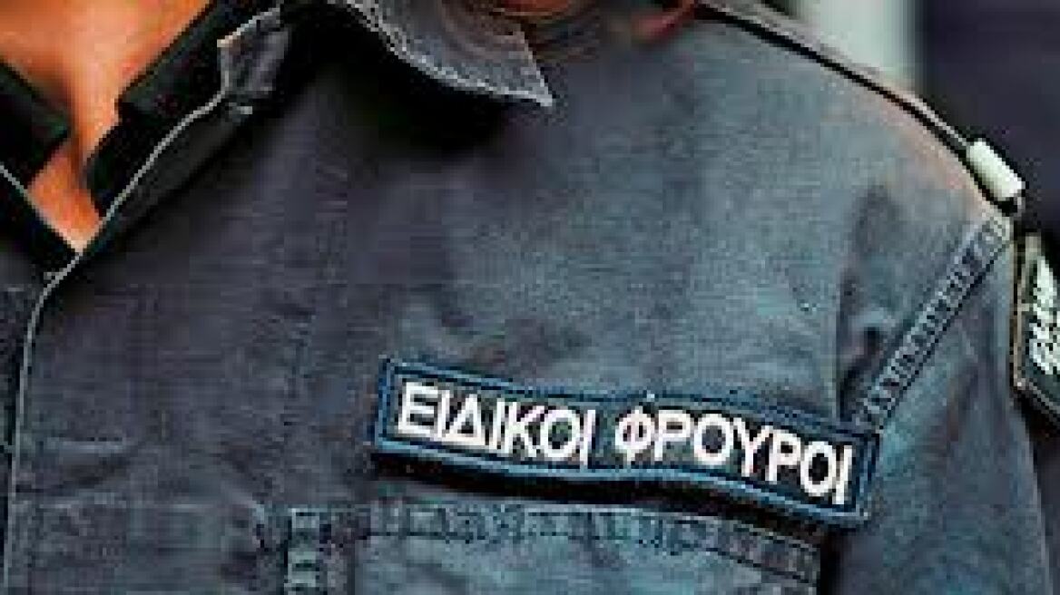 Σε διαθεσιμότητα ειδικός φρουρός για ληστείες σε βάρος Πακιστανών