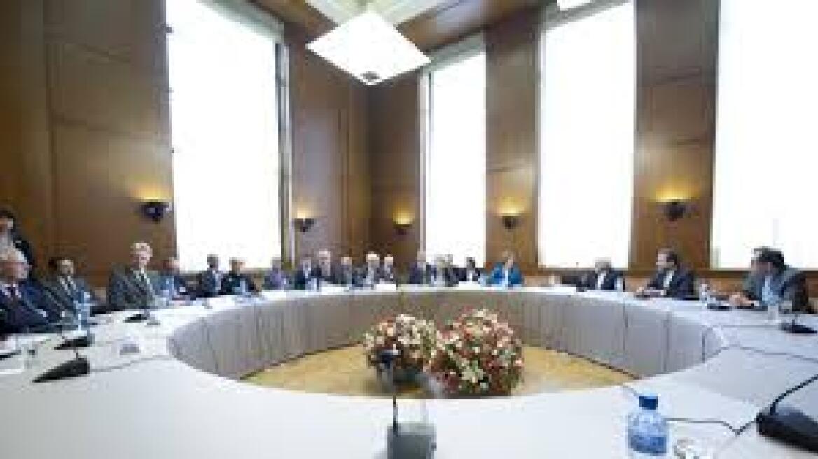 «Δεν τα βρίσκουν» Τεχεράνη και Δύση για το ιρανικό πυρηνικό πρόγραμμα