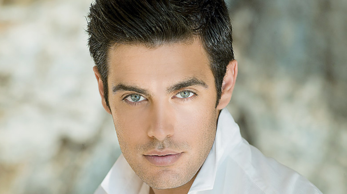 Κώστας Μαρτάκης:Περιμένοντας τον έρωτα