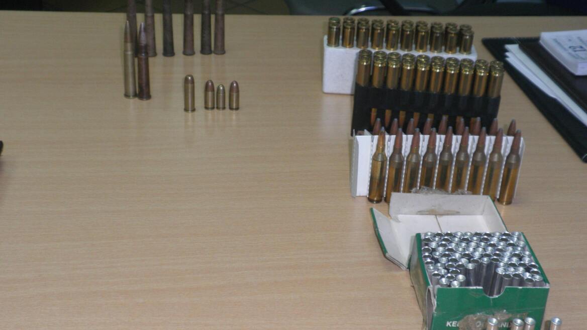 Έφερε λαθραία όπλα και πυρομαχικά από τη Βουλγαρία 