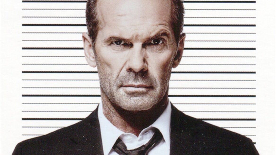 Πέτρος Κωστόπουλος: Έγινα υπάλληλος για να σωθώ...