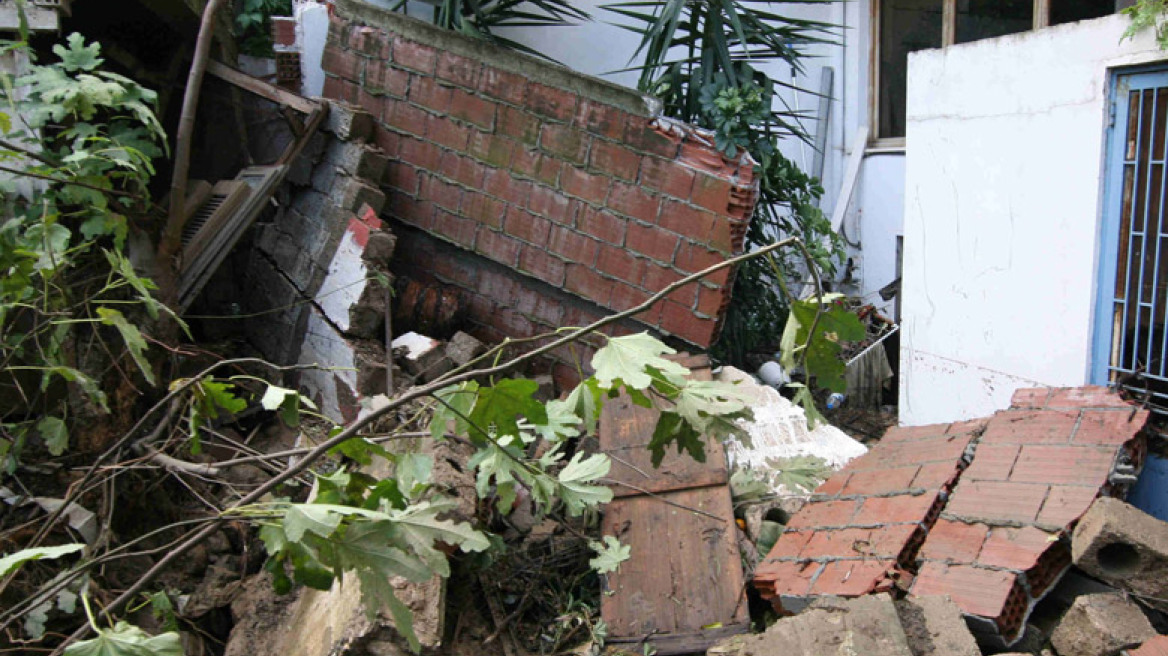 Τραγωδία στο Αργος: Γυναίκα πνίγηκε μέσα στο σπίτι της!