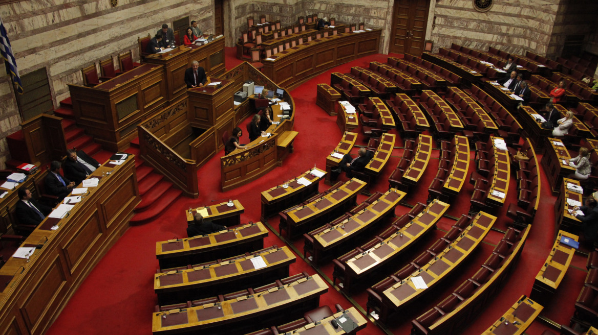 Οι βουλευτές απαξιώνουν τον προϋπολογισμό