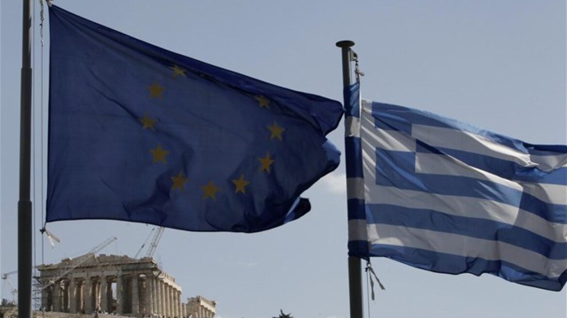 Στο 3% η ύφεση το τρίτο τρίμηνο του 2013
