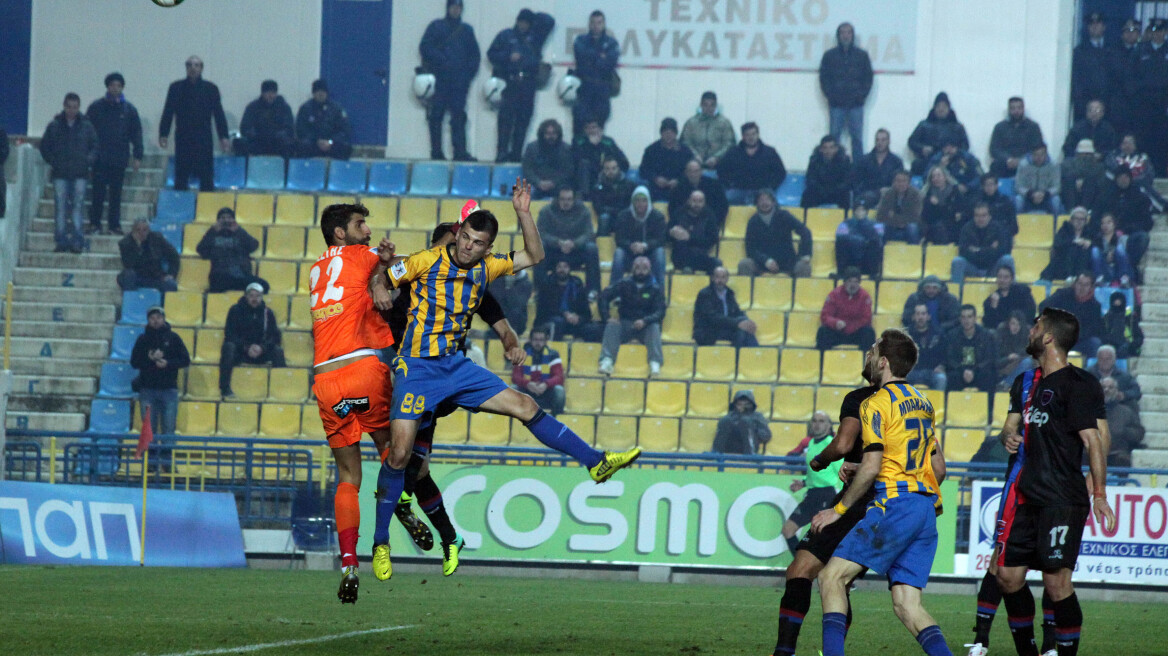 Στο 0-0 έμειναν Παναιτωλικός-Πανιώνιος