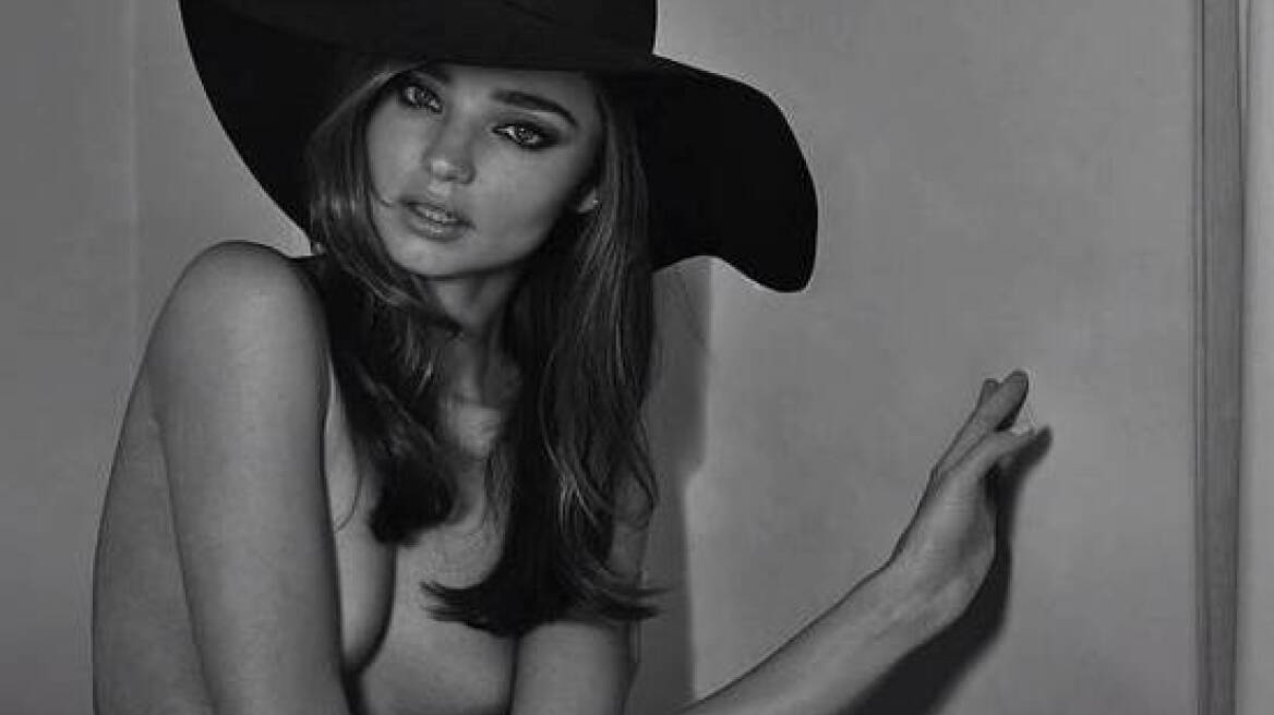 Miranda Kerr: Φωτογραφήθηκε μόνο με ένα καπέλο