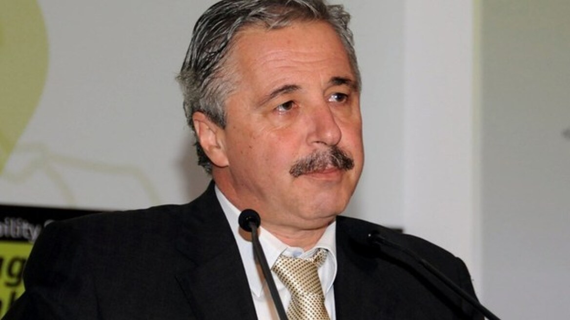 Γ. Μανιάτης: 4.000 επανασυνδέσεις ρεύματος μέχρι την Παρασκευή 