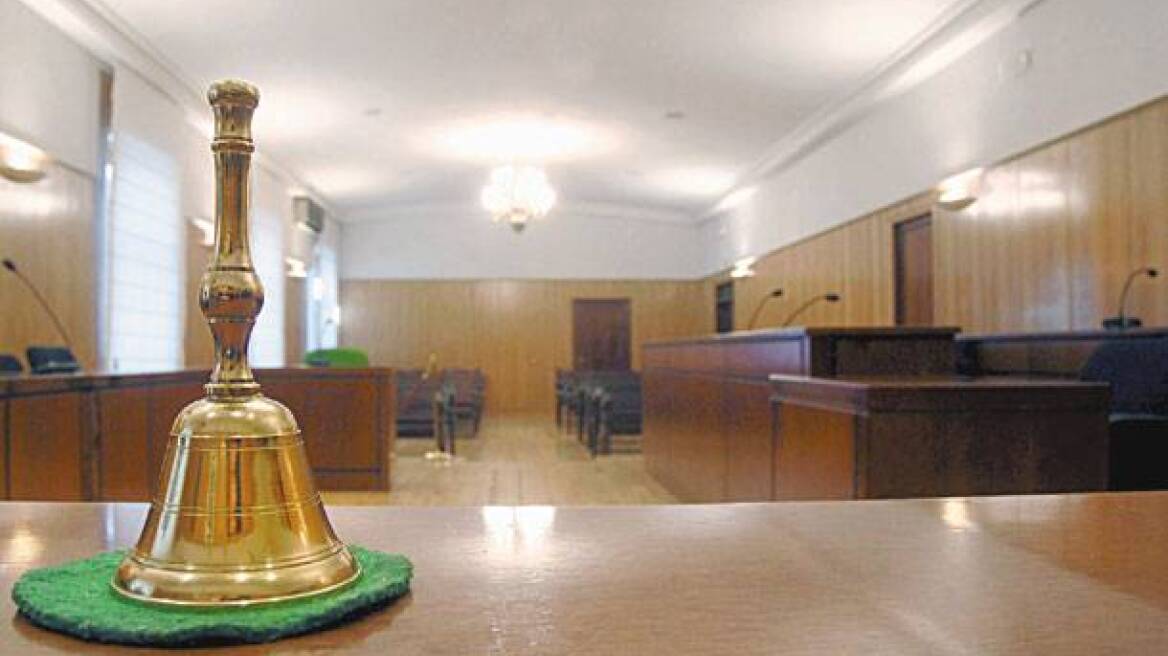 Πλημμύρισε η έδρα δικαστηρίου στην Ευελπίδων