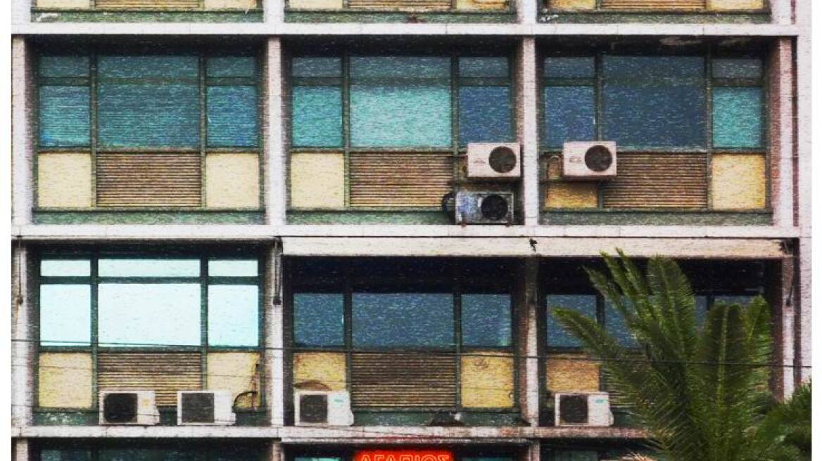 Καρέ-καρέ η πλατεία Ομονοίας