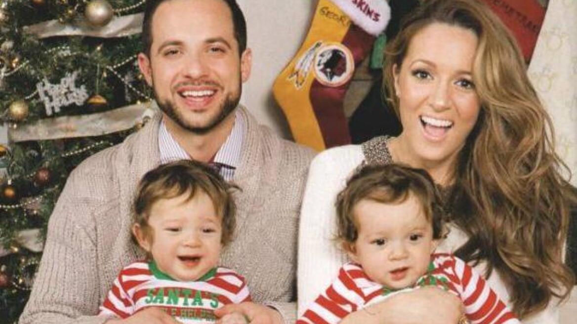 Καλομοίρα: Μας ανοίγει το στολισμένο της σπίτι 