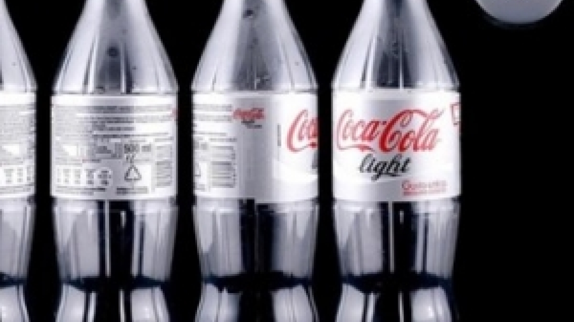 ΕΦΕΤ: Μην καταναλώνετε Coca-Cola light και Nestea σε πλαστική συσκευασία
