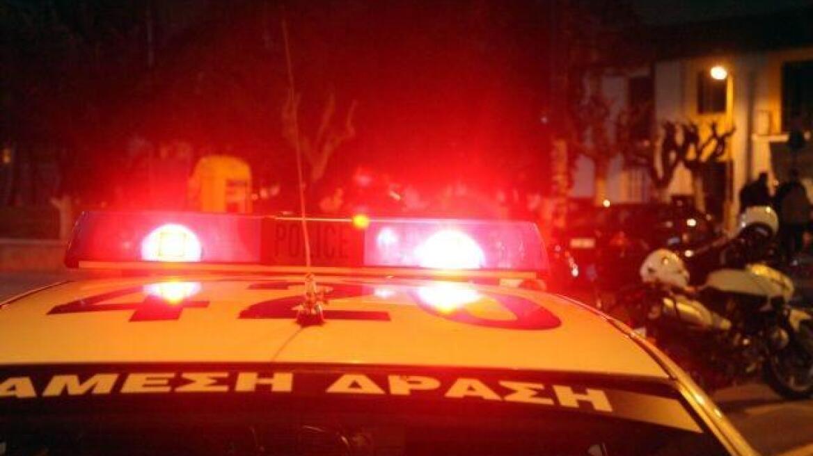 Εμπρηστική επίθεση τη νύχτα σε γραφεία της Ν.Δ. στη Γλυφάδα