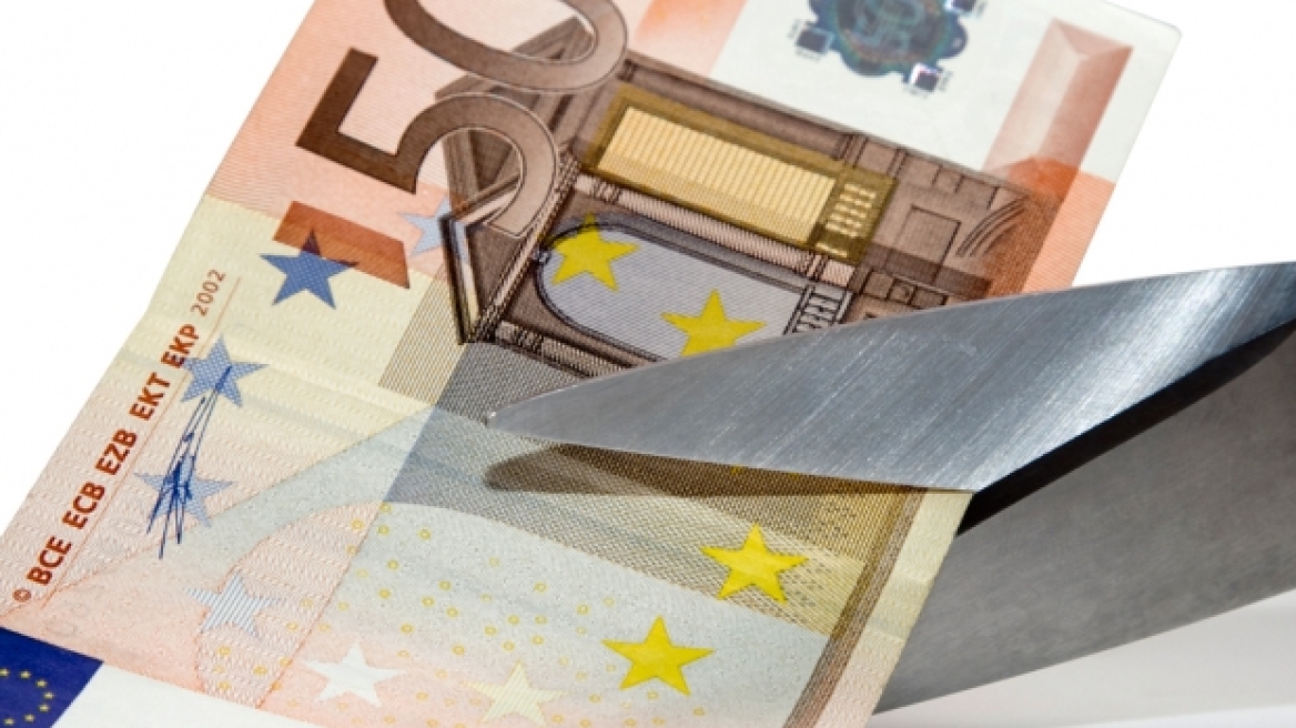 ΕΛΣΤΑΤ: Πάνω από 25% έπεσαν οι μισθοί στον ιδιωτικό τομέα από το 2008