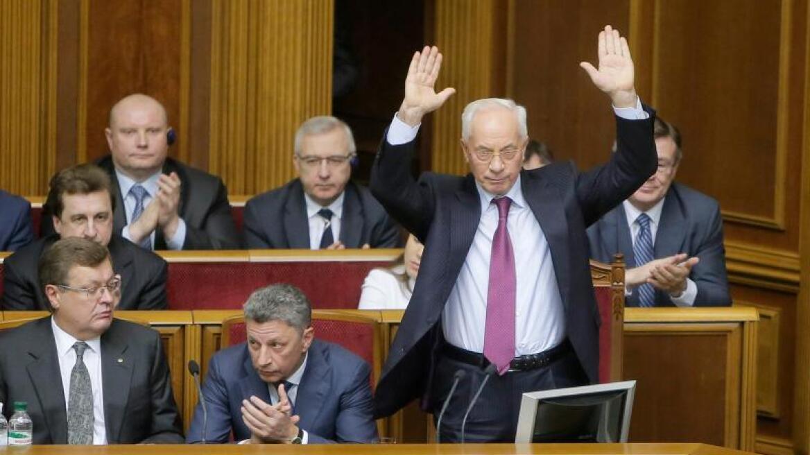 Ουκρανία: Η κυβέρνηση άφησε απλήρωτους τους δημοσίους υπαλλήλους