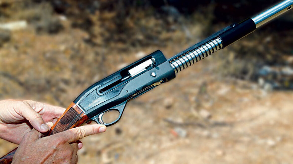 «Οργώνουν» την Εύβοια για τους ληστές με την καραμπίνα