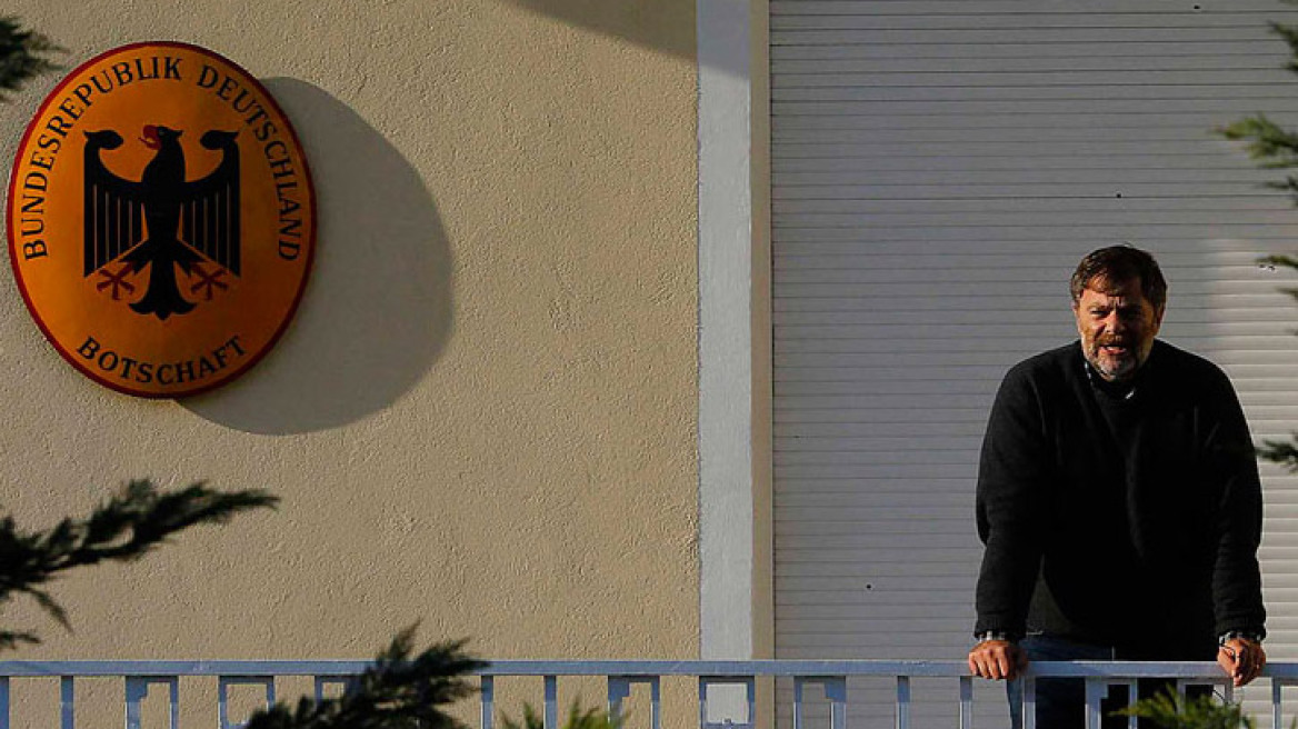 Πού εστιάζει η αντιτρομοκρατική για την επίθεση στην οικία του Γερμανού πρέσβη