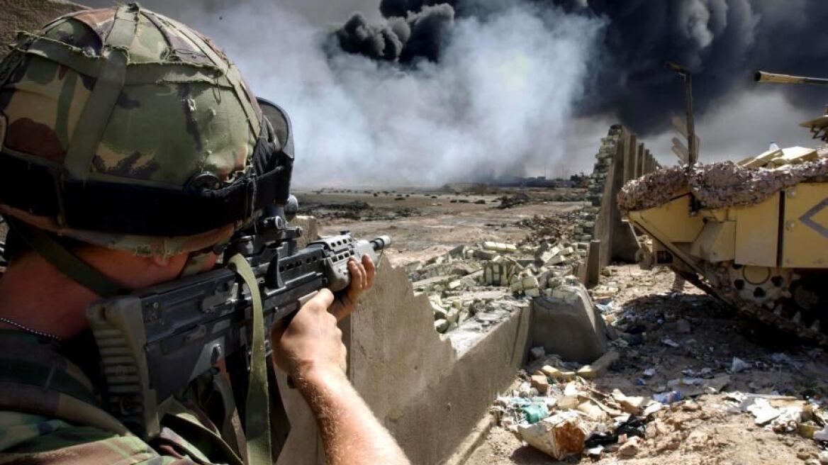  Ιράκ: Πυρπόλησαν τέσσερα αστυνομικά τμήματα