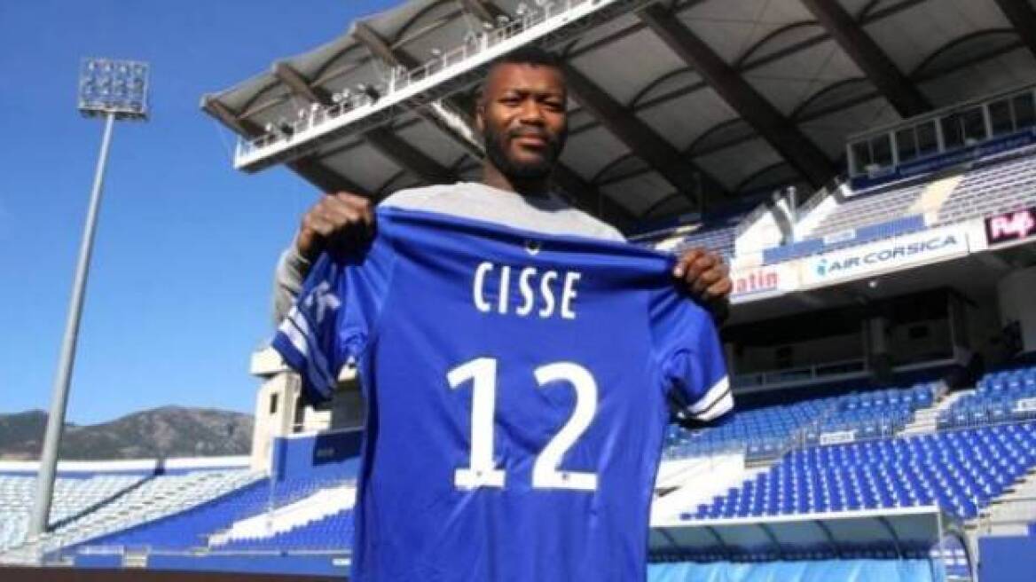 Βίντεο: Θα… βολευτεί με το «12» ο Σισέ