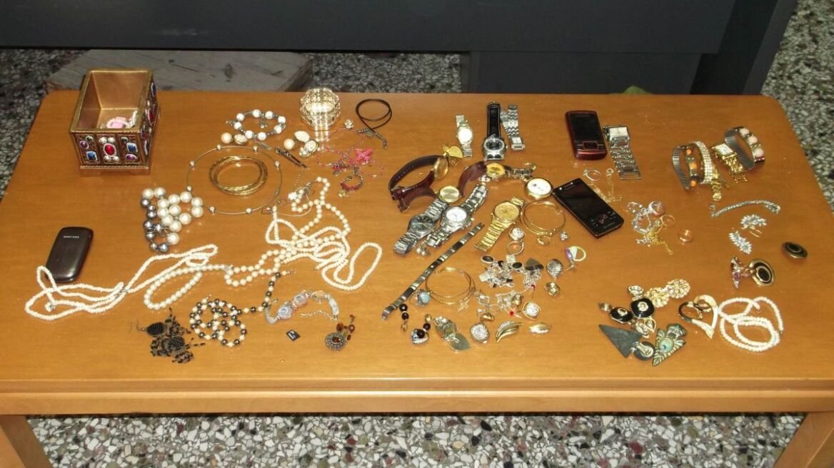 Κλοπές σε Σύρο και Ορεστιάδα