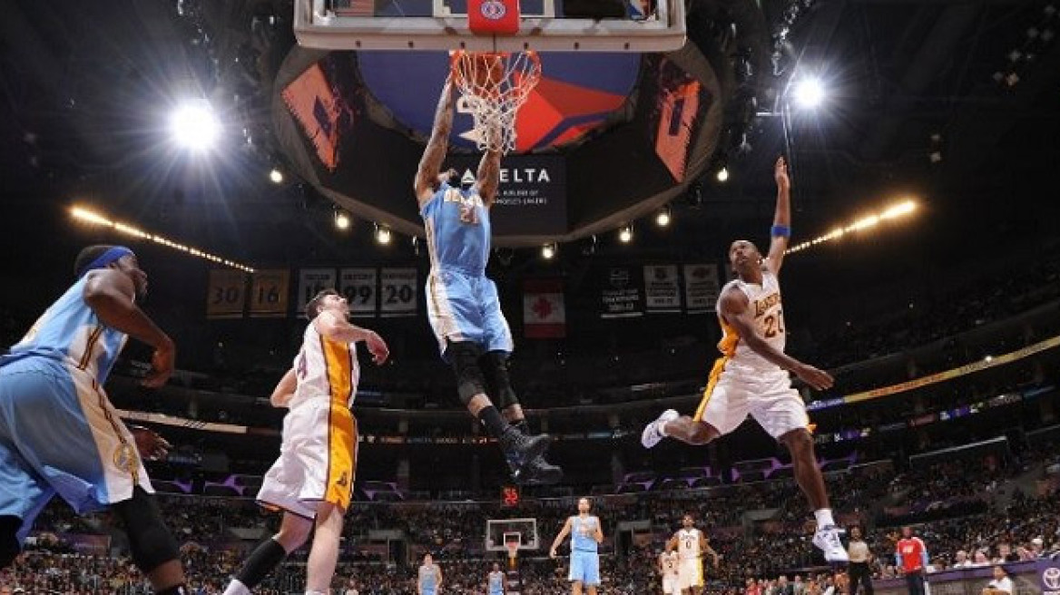 Κατηφόρα χωρίς τέλος για Λέικερς