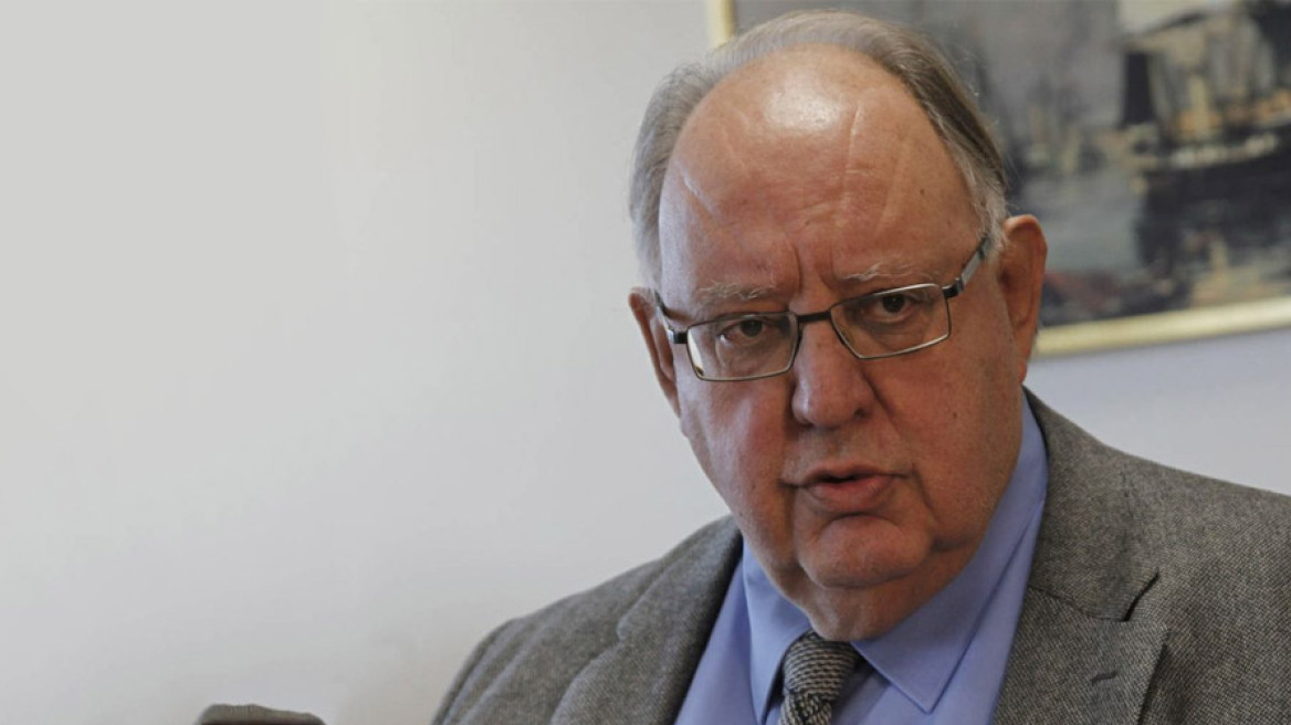 Ο Πάγκαλος και οι... “μισής σφαλιάρας άνθρωποι”