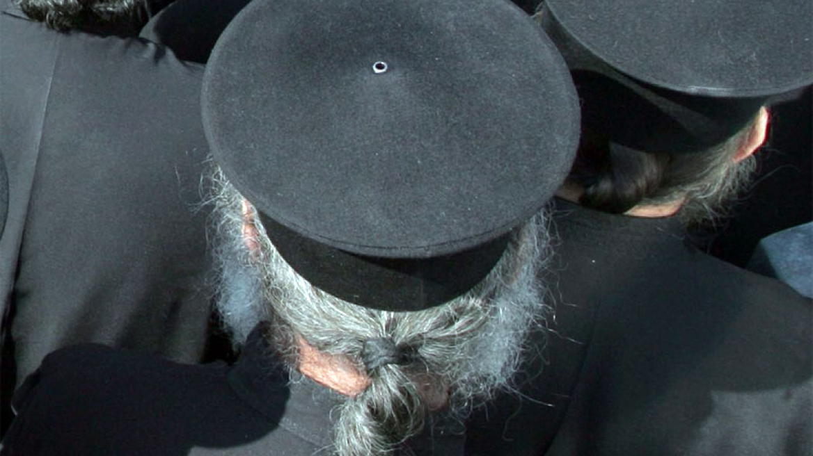 Πώς οι ιερείς θα γίνουν επιχειρηματίες με δικές τους εταιρείες